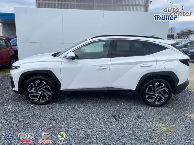 Hyundai / TUCSON FACELIFT / Wei&szlig; / / / 