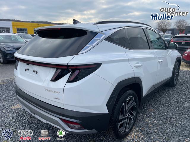 Hyundai / TUCSON FACELIFT / Wei&szlig; / / / 