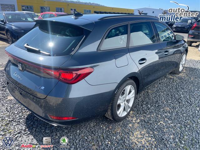 Seat / Leon / Weiß / / / 