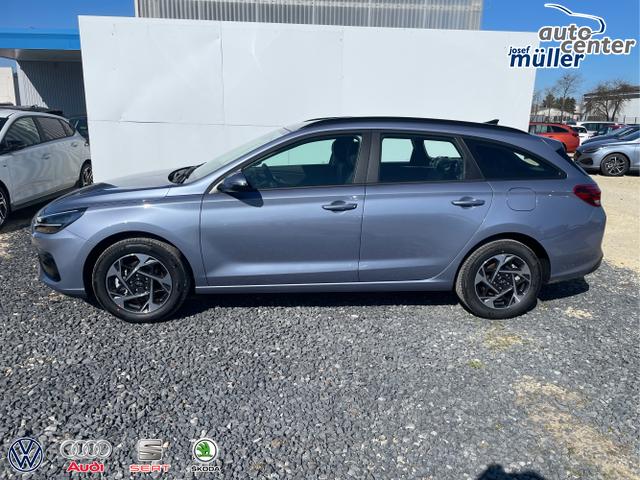 Hyundai / i30 / Weiß / / / 