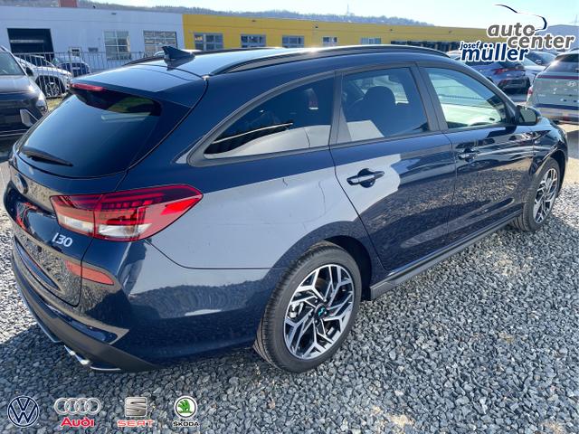Hyundai / i30 / Weiß / / / 