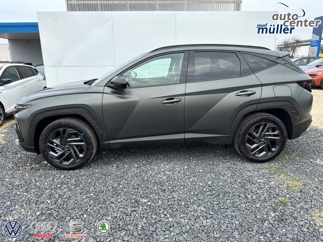 Hyundai / TUCSON FACELIFT / Wei&szlig; / / / 