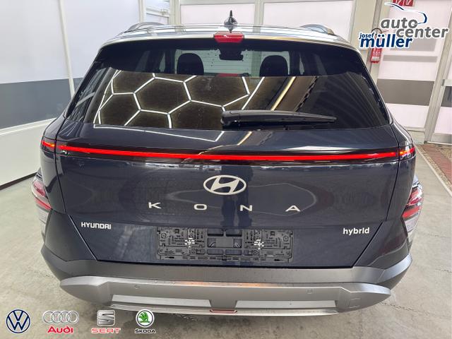 Hyundai / KONA / Blau / / / DCT ACC SHZ NAVI 18ALU 