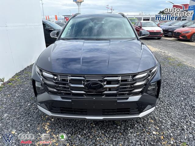 Hyundai / TUCSON FACELIFT / Weiß / / / 