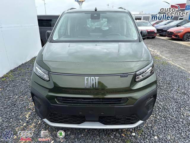 Fiat / Doblò / Weiß / / / 
