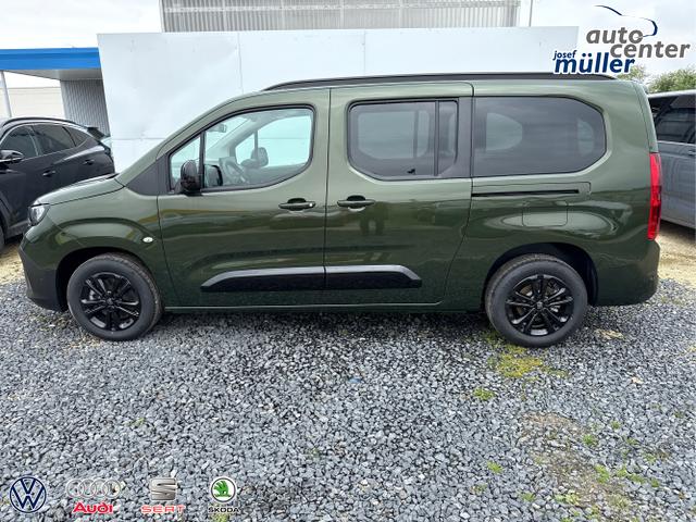 Fiat / Doblò / Weiß / / / 