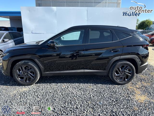 Hyundai / TUCSON FACELIFT / Wei&szlig; / / / 