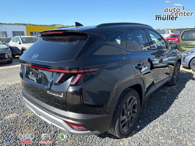 Hyundai / TUCSON FACELIFT / Wei&szlig; / / / 