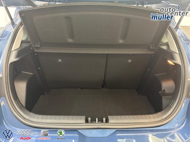 Hyundai / i20 / Blau / / / WP KLIMAAUTOMATIK NAVI RFK TEMPOMAT