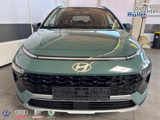Hyundai / BAYON / Grün / / / NAVI SHZ RFK PDC KLIMAAUTOMATIK