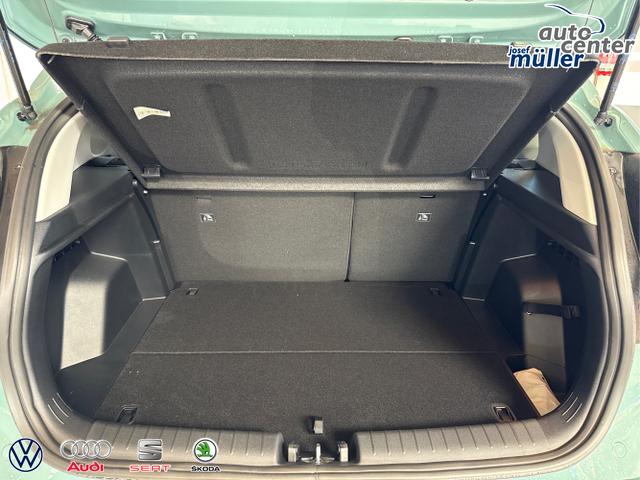 Hyundai / BAYON / Grün / / / NAVI SHZ RFK PDC KLIMAAUTOMATIK