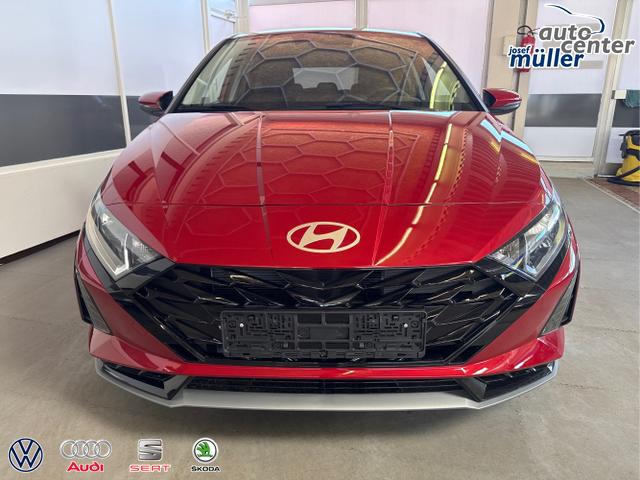 Hyundai / i20 / Rot / / / WP KLIMAAUTOMATIK NAVI RFK TEMPOMAT