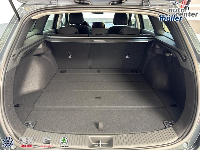 Hyundai i30 Kombi STYLE EDITION NAVI SHZ KLIMAAUTOMATIK RFK LED PDC v+h 