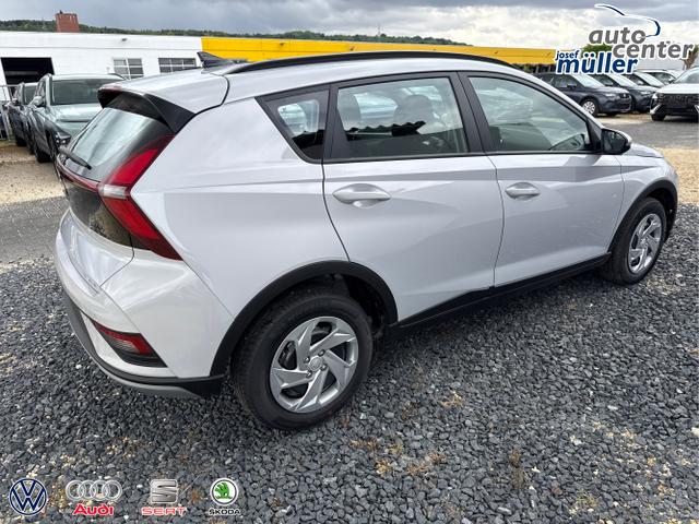Hyundai / BAYON / Weiß / / / 