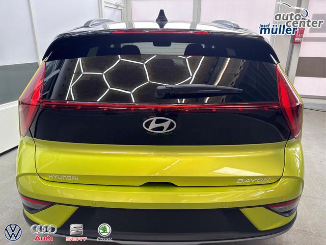 Hyundai BAYON PREMIUM FL DCT ACC SmartSense PLUS NAVI SHZ RFK PDC KLIMAAUTOMATIK 