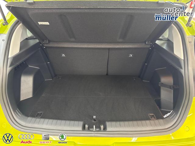 Hyundai BAYON PREMIUM FL DCT ACC SmartSense PLUS NAVI SHZ RFK PDC KLIMAAUTOMATIK 