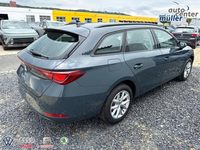 Seat / Leon / Blau / / / ACC SHZ RFK PDC ALU