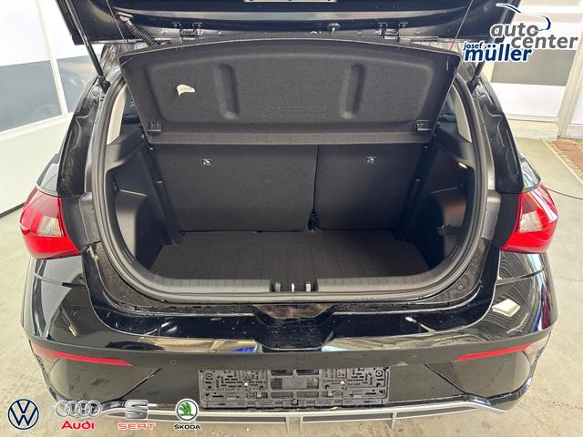 Hyundai i20 COMFORT DCT WP KLIMAAUTOMATIK NAVI RFK TEMPOMAT 