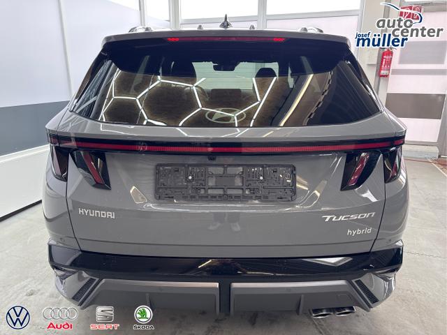 Hyundai / TUCSON / / / / 