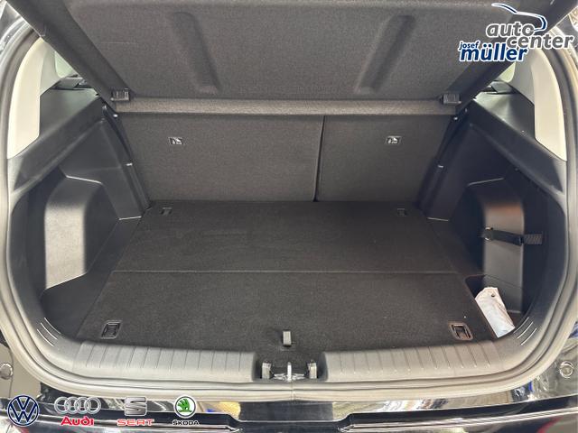 Hyundai / BAYON / Schwarz / / / SHZ NAVI RFK PDC