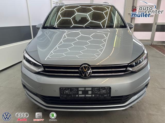 Volkswagen / Touran / Silber / / / 