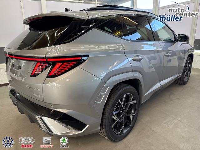 Hyundai / TUCSON / Silber / / / 