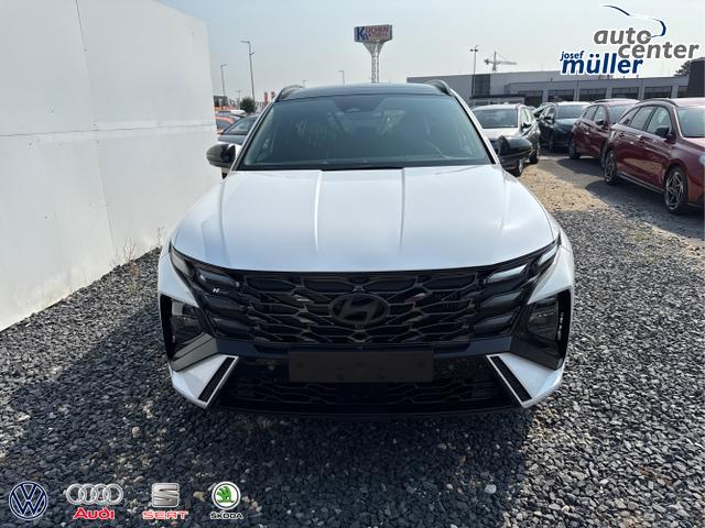 Hyundai / TUCSON / Wei&szlig; / / / 4WD AUT N-LINE PANO ACC ECC 360 KRELL HUD SHZ 