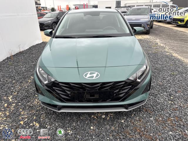 Hyundai / i20 / Grün / / / NAVI Klimaautomatik SHZ 