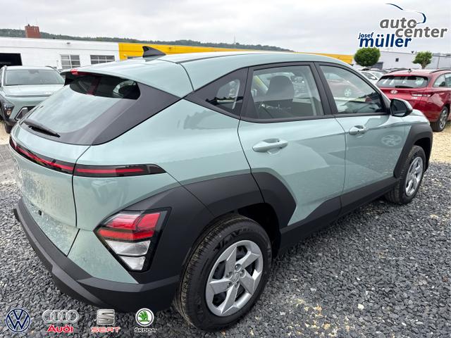 Hyundai / KONA / Grün / / / NAVI KLIMAAUTOMATIK PDC v+h RFK