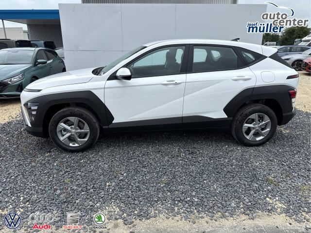 Hyundai / KONA / Weiß / / / NAVI KLIMAAUTOMATIK PDC v+h RFK