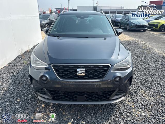 Seat / Arona / Grau / / / NAVI SHZ VOLL LED RFK PDC v+h 18ALU 