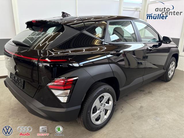 Hyundai / KONA / Schwarz / / / NAVI KLIMAAUTOMATIK PDC v+h RFK
