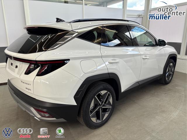 Hyundai / TUCSON / Wei&szlig; / / / PANO SHZ v+h 18 ALU