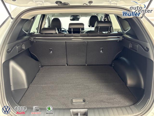 Hyundai / TUCSON / Wei&szlig; / / / PANO SHZ v+h 18 ALU