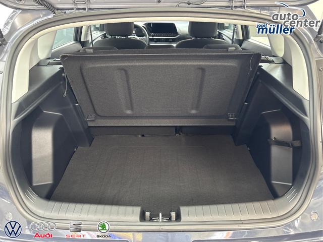 Hyundai / BAYON / Grau / / / DCT NAVI RFK PDC 