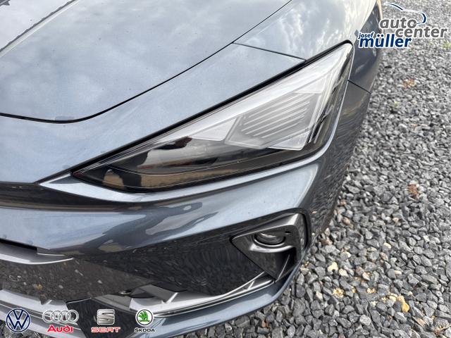 Cupra / Leon / Grau / / / eTSI DSG INTELLIGENT DRIVE ACC KEYLESS 