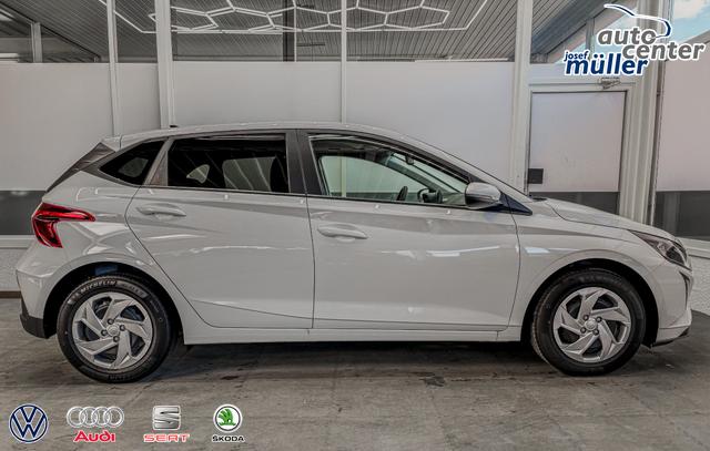 Hyundai i20 COMFORT FL NAVI RFK TEMPOMAT 