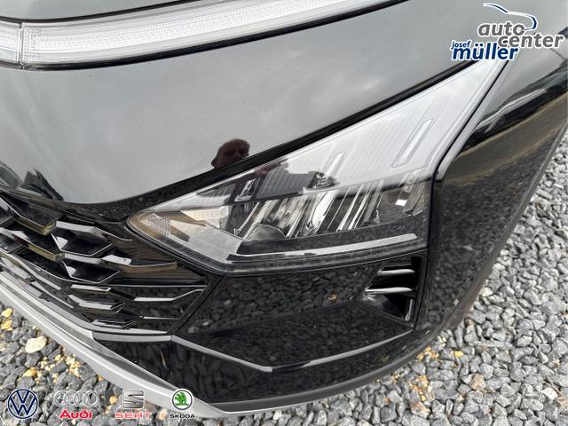 Hyundai / BAYON / Schwarz / / / DCT SHZ KLIMAAUTOMATIK PDC NAVI RFK