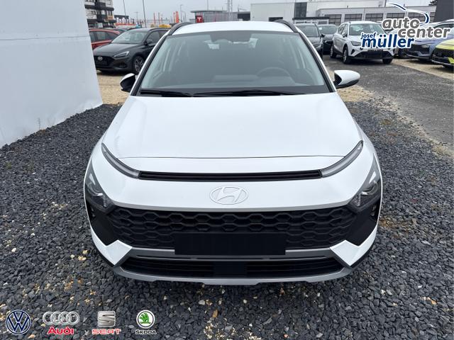 Hyundai / BAYON / Weiß / / / NAVI RFK PDC TEMPOMAT 