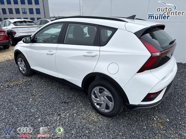 Hyundai / BAYON / Weiß / / / NAVI RFK PDC TEMPOMAT 