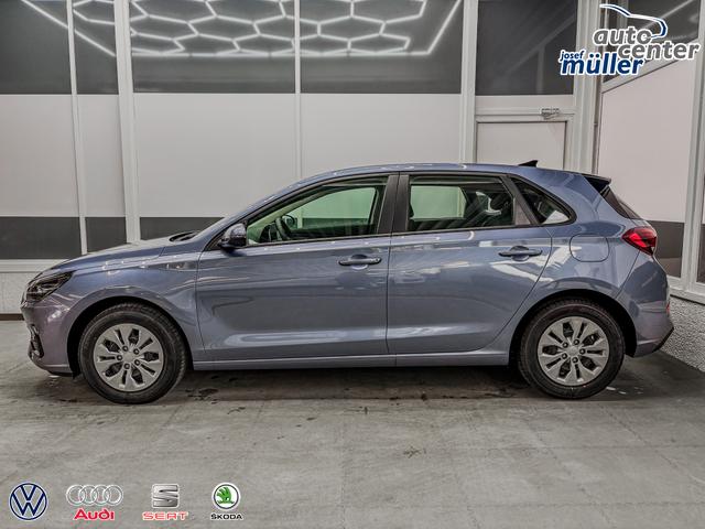 Hyundai i30 STYLE NAVI LED RFK PDC 