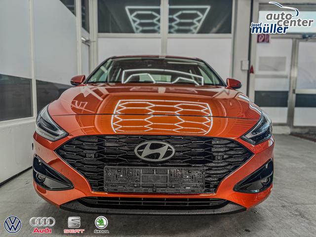 Hyundai i30 STYLE NAVI LED RFK PDC 