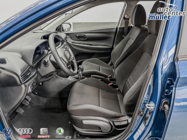 Hyundai BAYON LIFE FL NAVI RFK PDC TEMPOMAT 