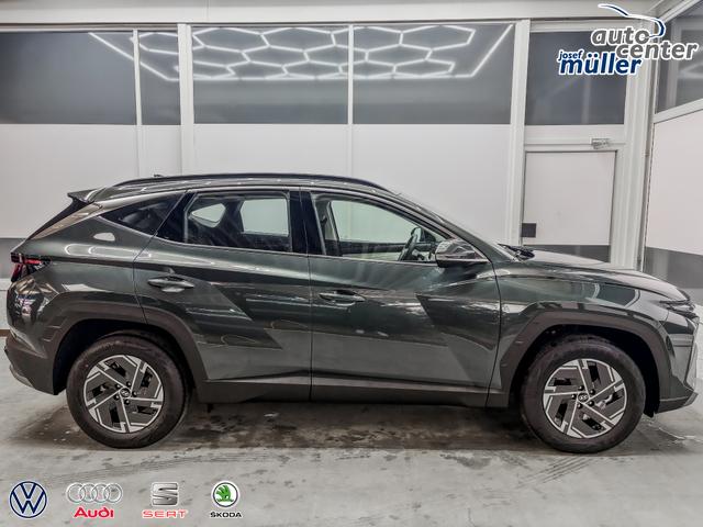 Hyundai TUCSON STYLE AUT KLIMAAUTOMATIK TOTWINKEL NAVI SHZ RFK PDC 