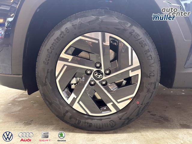 Hyundai TUCSON STYLE KLIMAAUTOMATIK TOTWINKEL NAVI SHZ RFK PDC 