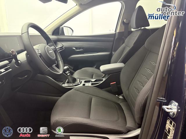 Hyundai TUCSON STYLE KLIMAAUTOMATIK TOTWINKEL NAVI SHZ RFK PDC 