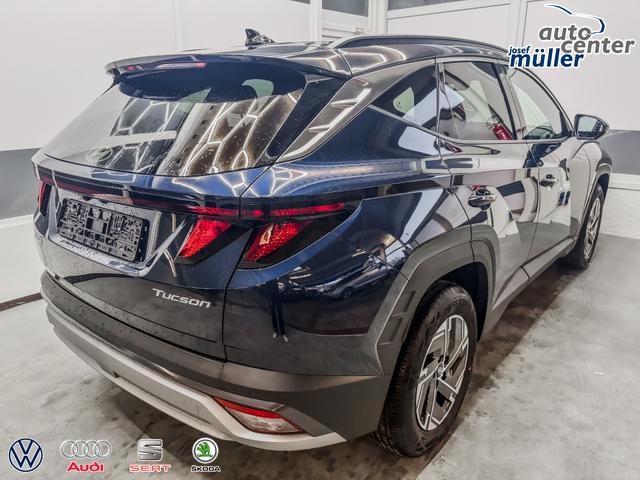 Hyundai TUCSON STYLE KLIMAAUTOMATIK TOTWINKEL NAVI SHZ RFK PDC 