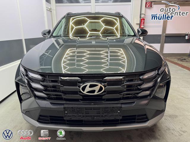 Hyundai TUCSON STYLE KLIMAAUTOMATIK TOTWINKEL NAVI SHZ RFK PDC 