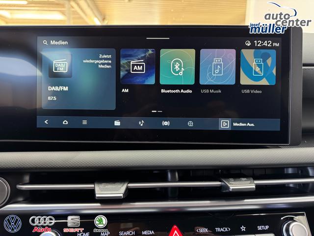 Hyundai TUCSON STYLE AUT ACC 18ALU KLIMAAUTOMATIK TOTWINKEL NAVI SHZ RFK PDC 