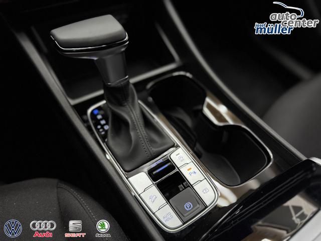 Hyundai TUCSON STYLE AUT ACC 18ALU KLIMAAUTOMATIK TOTWINKEL NAVI SHZ RFK PDC 